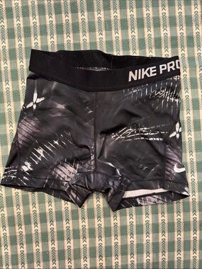 Nike Pro Black and White Tie-Dye Compression Shorts